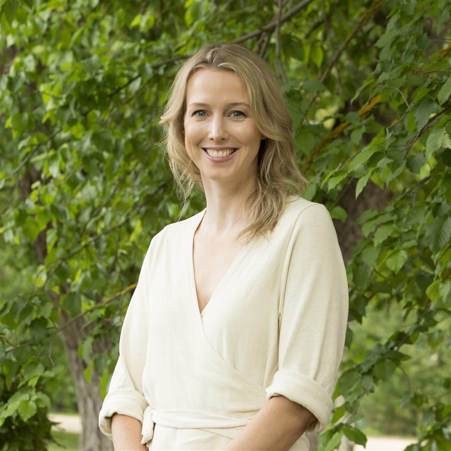 Dr Samara Perrott